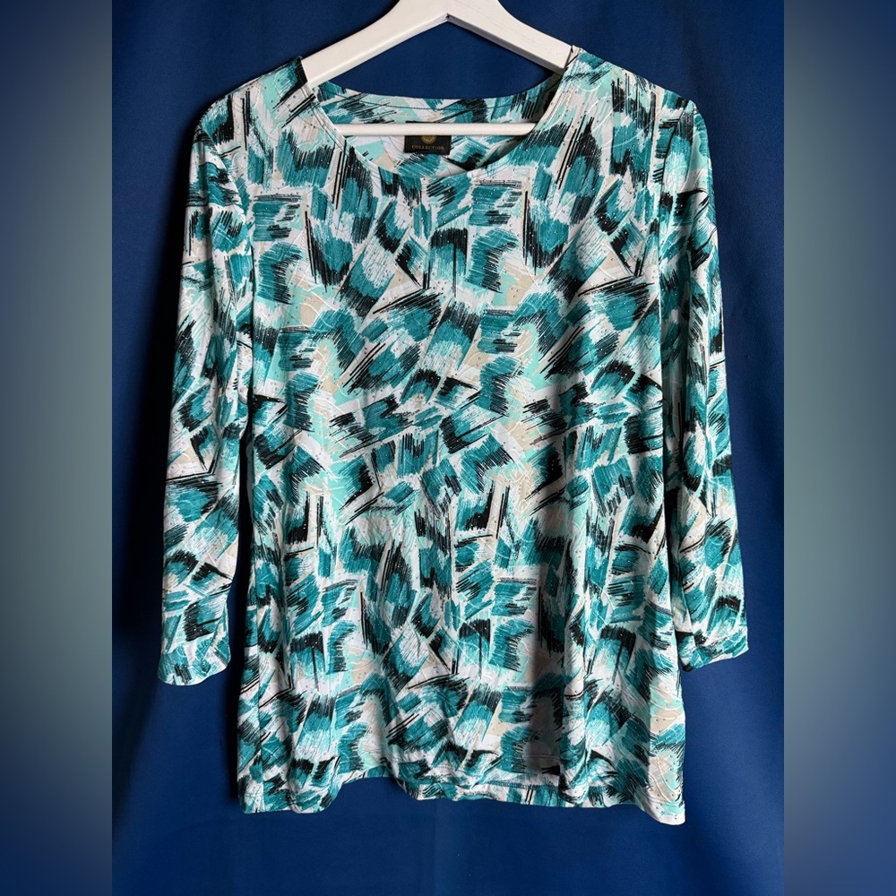 JM Collection Abstract Teal and Black Women's Top